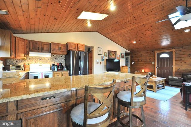 241 JENNIFER DR, Huntingdon, PA 16652