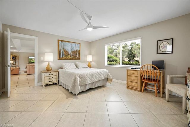 416 Teryl RD 2363, Naples, FL 34112