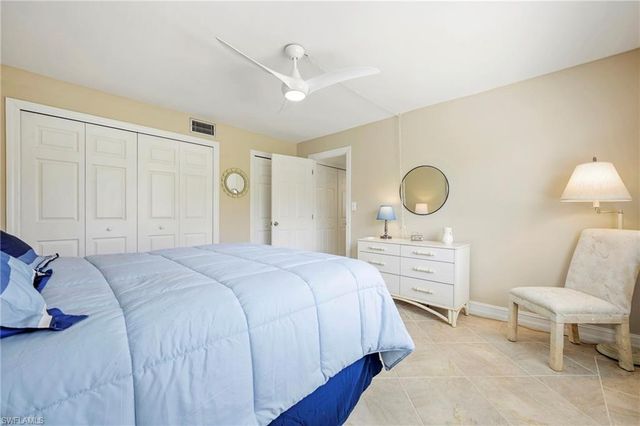 416 Teryl RD 2363, Naples, FL 34112