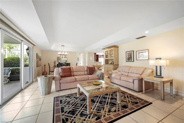 416 Teryl RD 2363, Naples, FL 34112