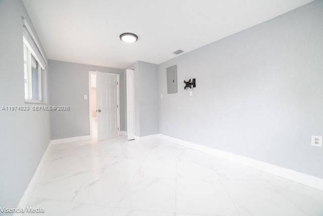 6271 NW 110th St, Hialeah, FL 33012