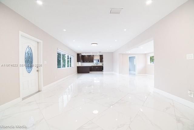 6271 NW 110th St, Hialeah, FL 33012