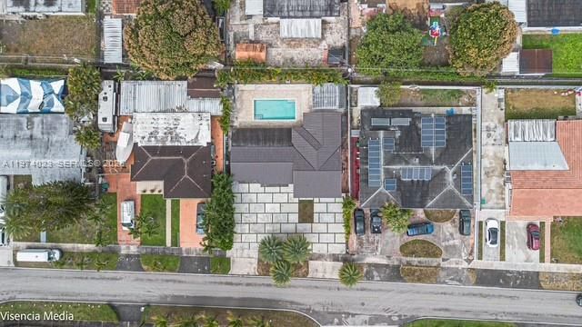 6271 NW 110th St, Hialeah, FL 33012