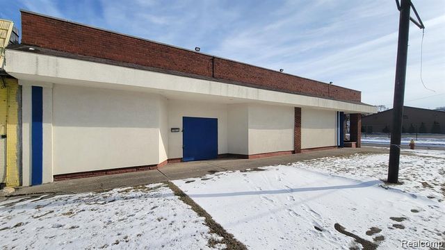 19612 SCHOENHERR Street, Detroit, MI 48205