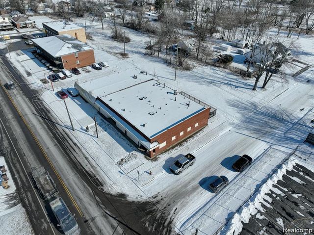 19612 SCHOENHERR Street, Detroit, MI 48205