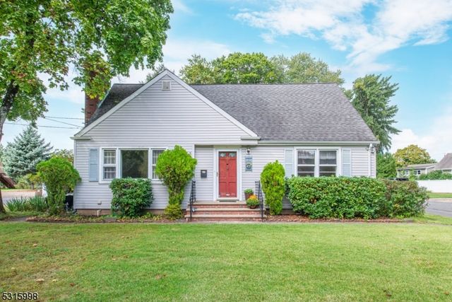 156 Weinmanns Blvd