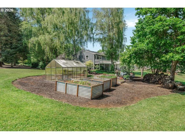 4575 EAGLE CREST Rd, Salem, OR 97304