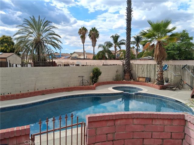 1796 Wilson, Perris, CA 92571