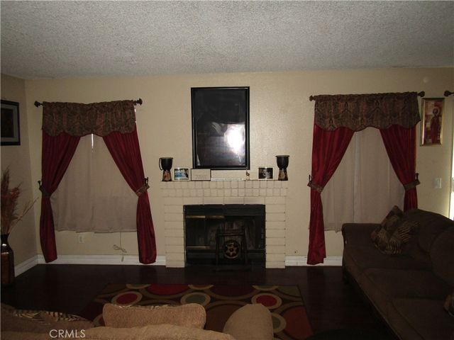 1796 Wilson, Perris, CA 92571