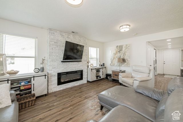 222 S 1170 E, Hyrum, UT 84319