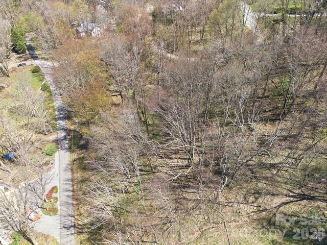 210 Apple Creek Road, Waynesville, NC 28786