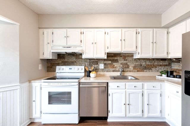 39 PERRYFALLS PL, Baltimore, MD 21236