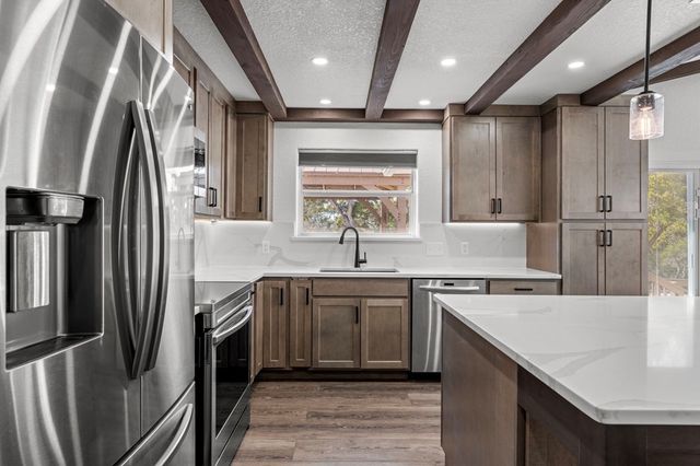 667 Ranch Rim, Hunt, TX 78024