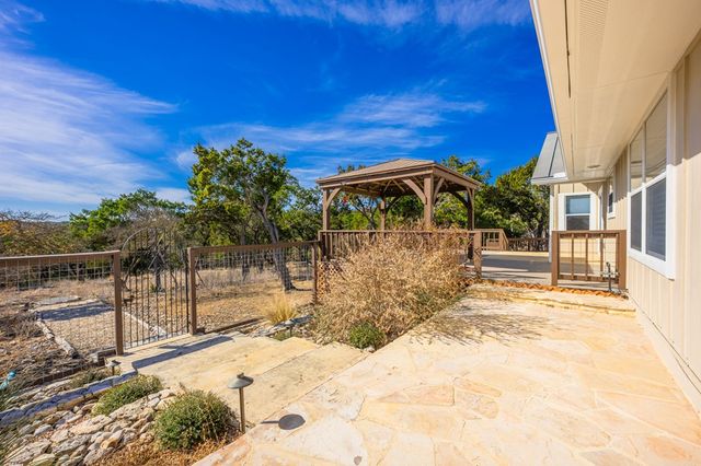 667 Ranch Rim, Hunt, TX 78024
