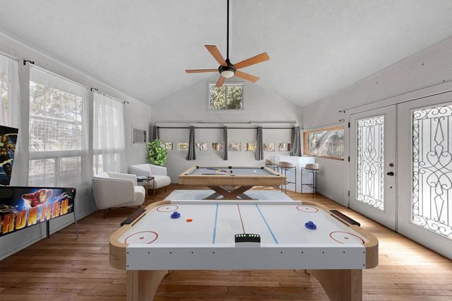 667 Ranch Rim, Hunt, TX 78024