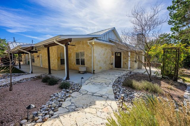 667 Ranch Rim, Hunt, TX 78024