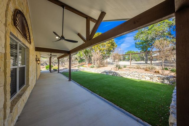 667 Ranch Rim, Hunt, TX 78024