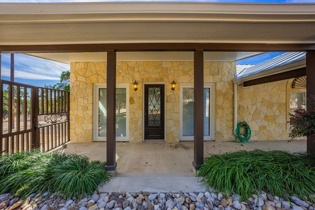 667 Ranch Rim, Hunt, TX 78024