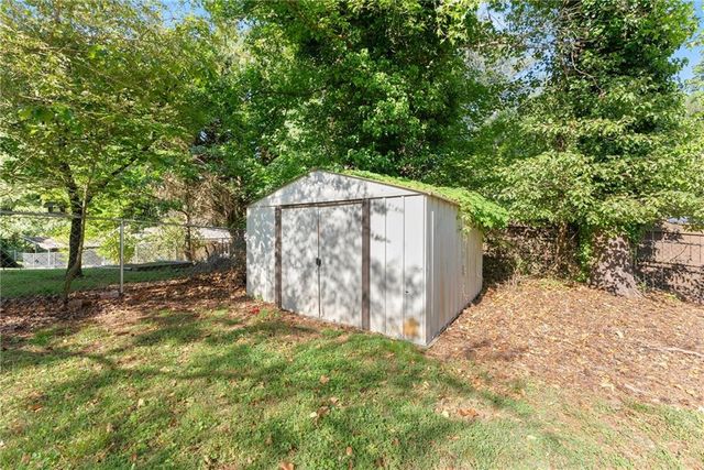 2050 Shaffer Road, Cumming, GA 30041
