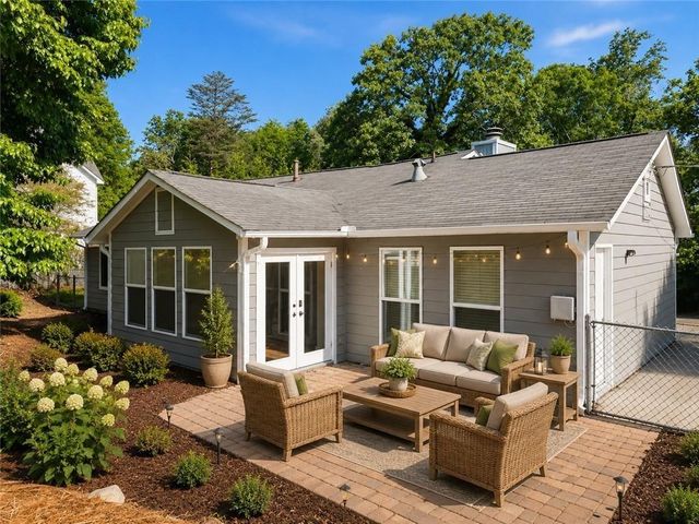 2050 Shaffer Road, Cumming, GA 30041