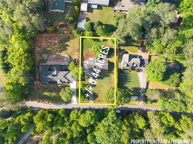 2050 Shaffer Road, Cumming, GA 30041