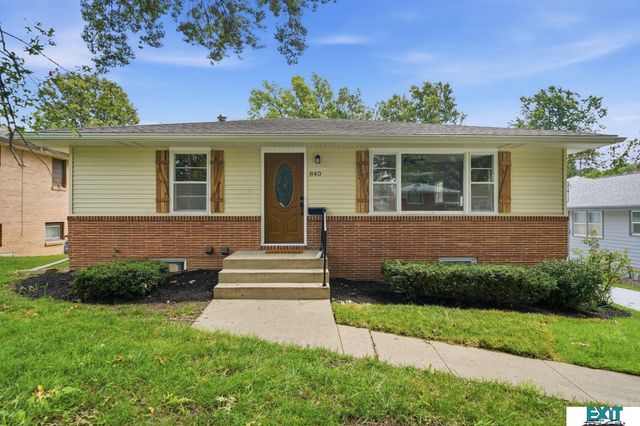 840 S 45th Street, Lincoln, NE 68510