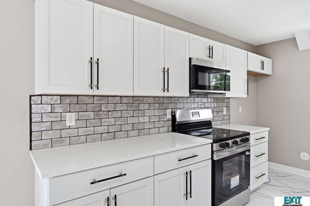 840 S 45th Street, Lincoln, NE 68510