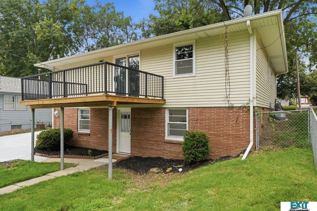 840 S 45th Street, Lincoln, NE 68510