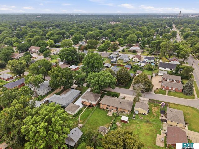840 S 45th Street, Lincoln, NE 68510