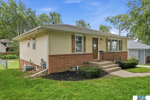 840 S 45th Street, Lincoln, NE 68510