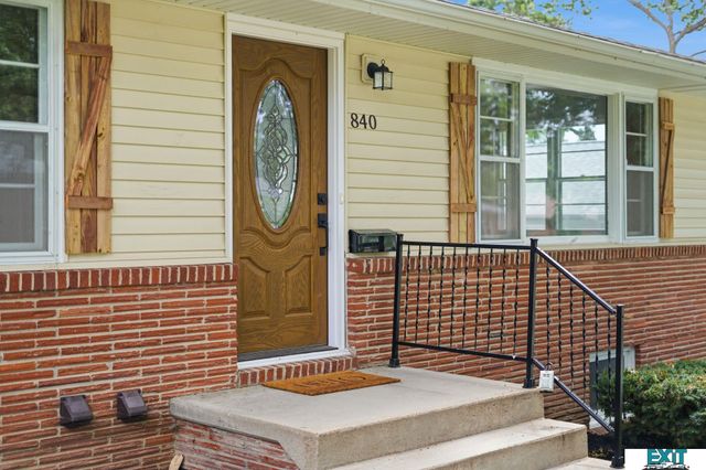 840 S 45th Street, Lincoln, NE 68510