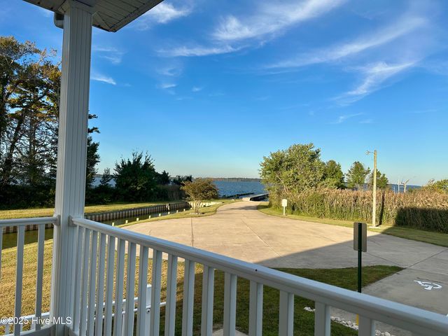 189 Bald Eagle Pointe Drive, Hertford, NC 27944