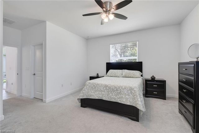 9146 Leatherwood LOOP, Lehigh Acres, FL 33936