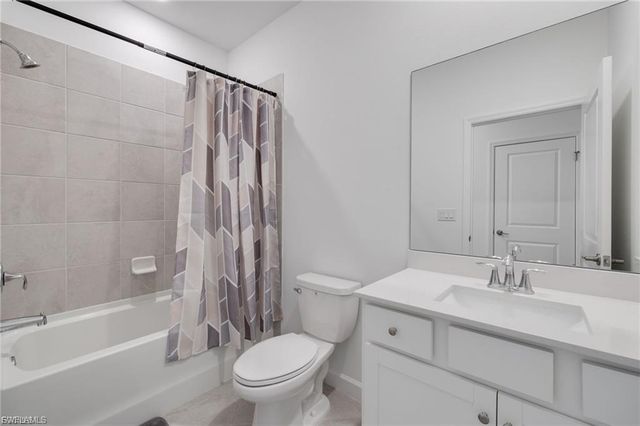 9146 Leatherwood LOOP, Lehigh Acres, FL 33936