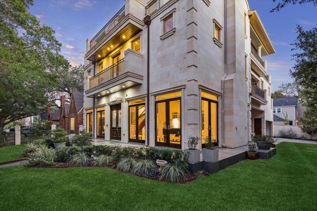 2247 Bartlett Street, Houston, TX 77098