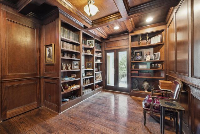 2247 Bartlett Street, Houston, TX 77098