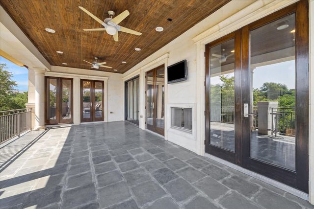 2247 Bartlett Street, Houston, TX 77098