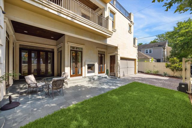 2247 Bartlett Street, Houston, TX 77098