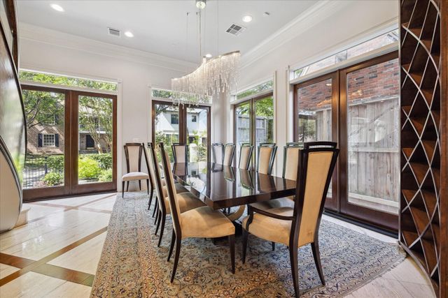 2247 Bartlett Street, Houston, TX 77098