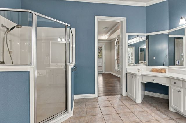 7921 Shady Oaks Drive, North Richland Hills, TX 76182