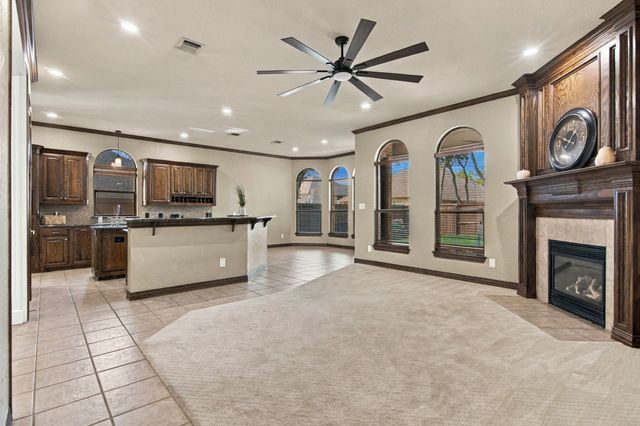 7921 Shady Oaks Drive, North Richland Hills, TX 76182