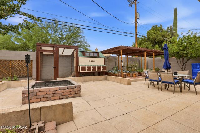 248 S Placita Aldaco, Tucson, AZ 85710