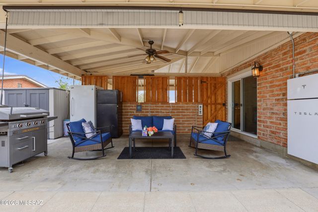 248 S Placita Aldaco, Tucson, AZ 85710