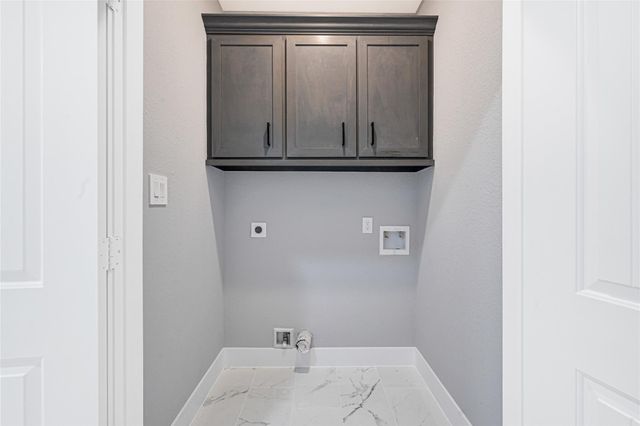 4802 Tracemeadow Drive, Houston, TX 77066