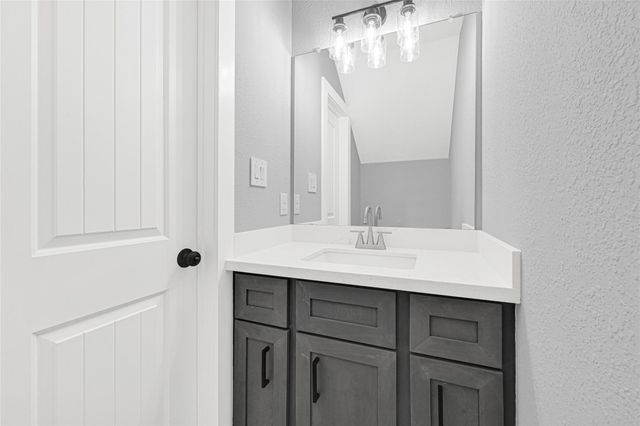 4802 Tracemeadow Drive, Houston, TX 77066