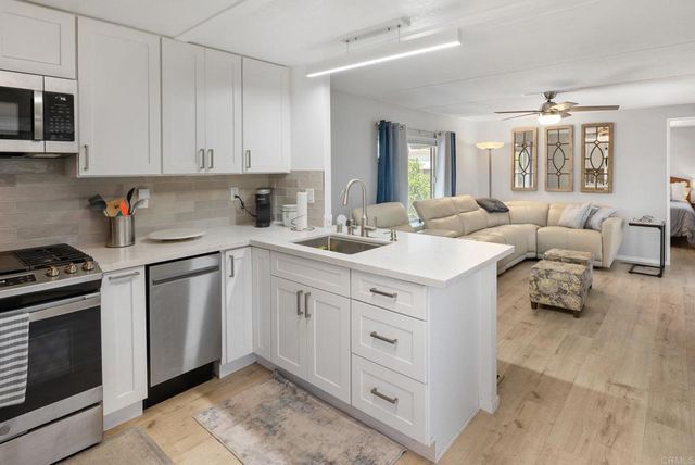 221 El Camino Real 77, Oceanside, CA 92058