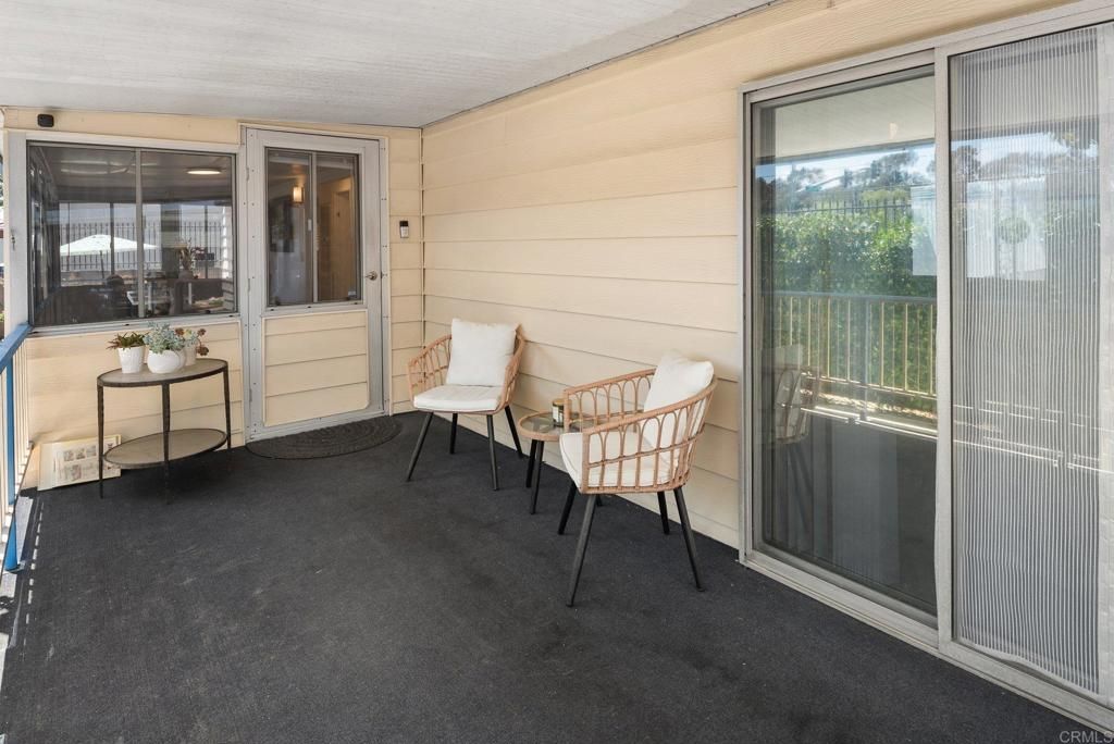 Image 3 of property listing at 221 El Camino Real 77, Oceanside, CA 92058