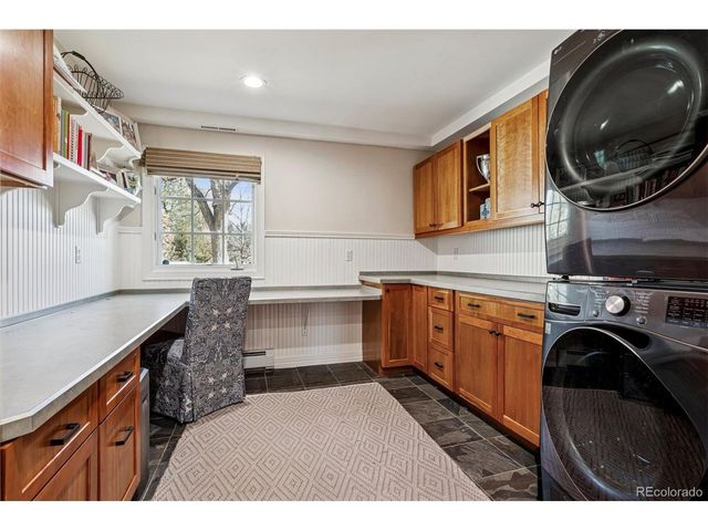 25 Brookside Dr, Greenwood Village, CO 80121