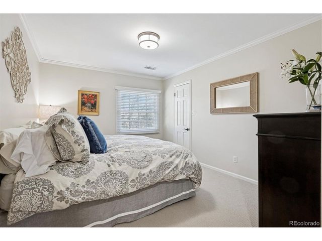 25 Brookside Dr, Greenwood Village, CO 80121