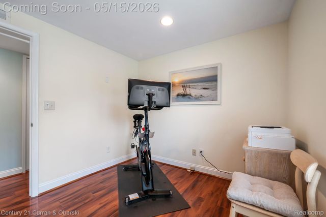 21240 E Glen Haven Circle, Novi, MI 48167